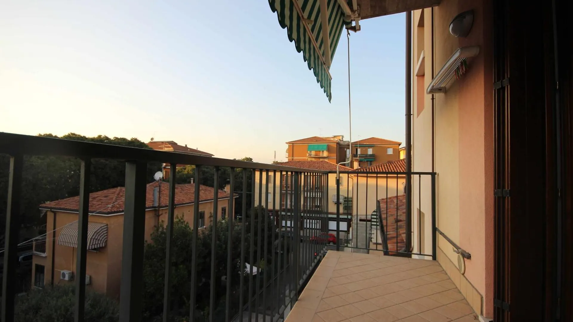 Case Vr Holiday Simba Verona 0*,  Italy