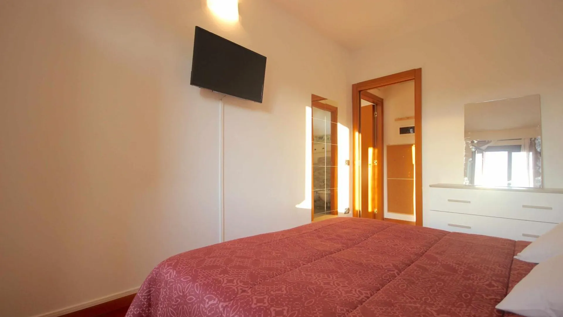 Case Vr Holiday Simba Verona