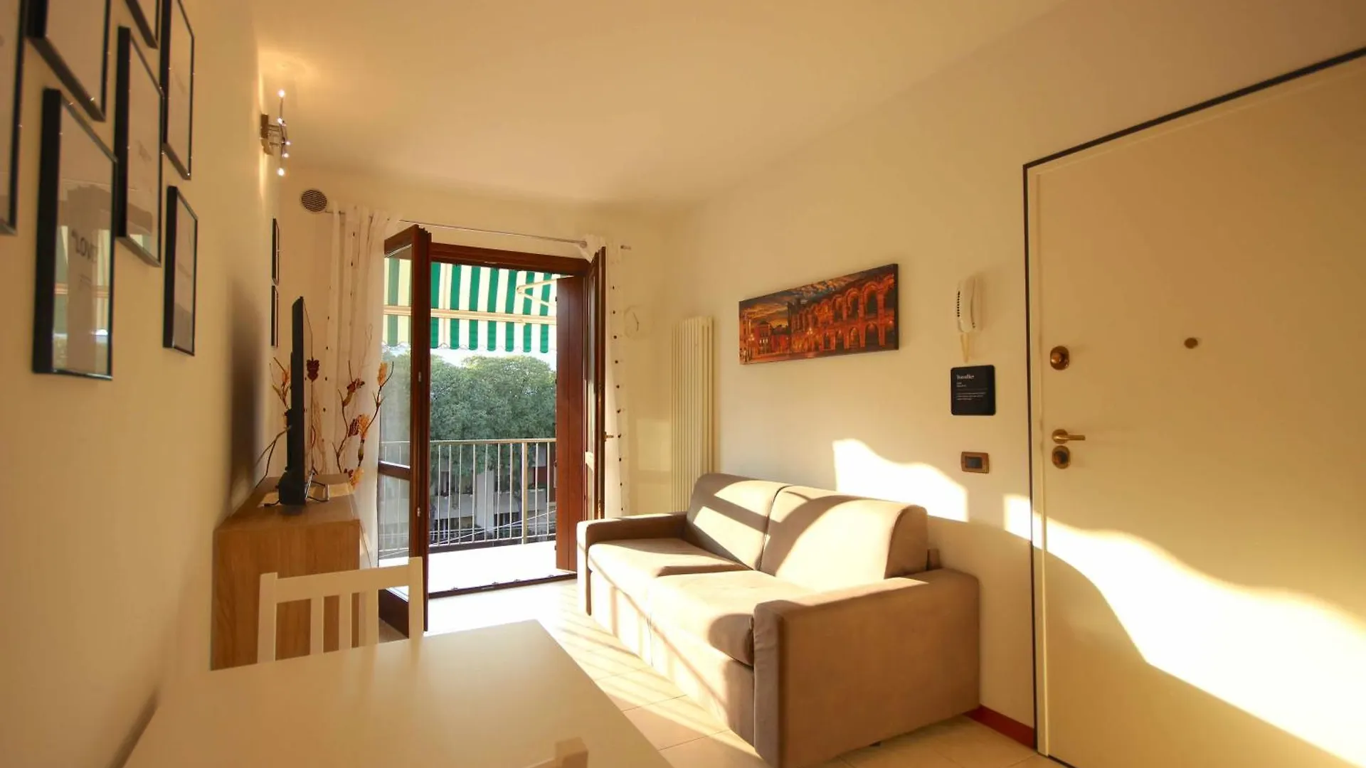 Case Vr Holiday Simba Verona Apartment