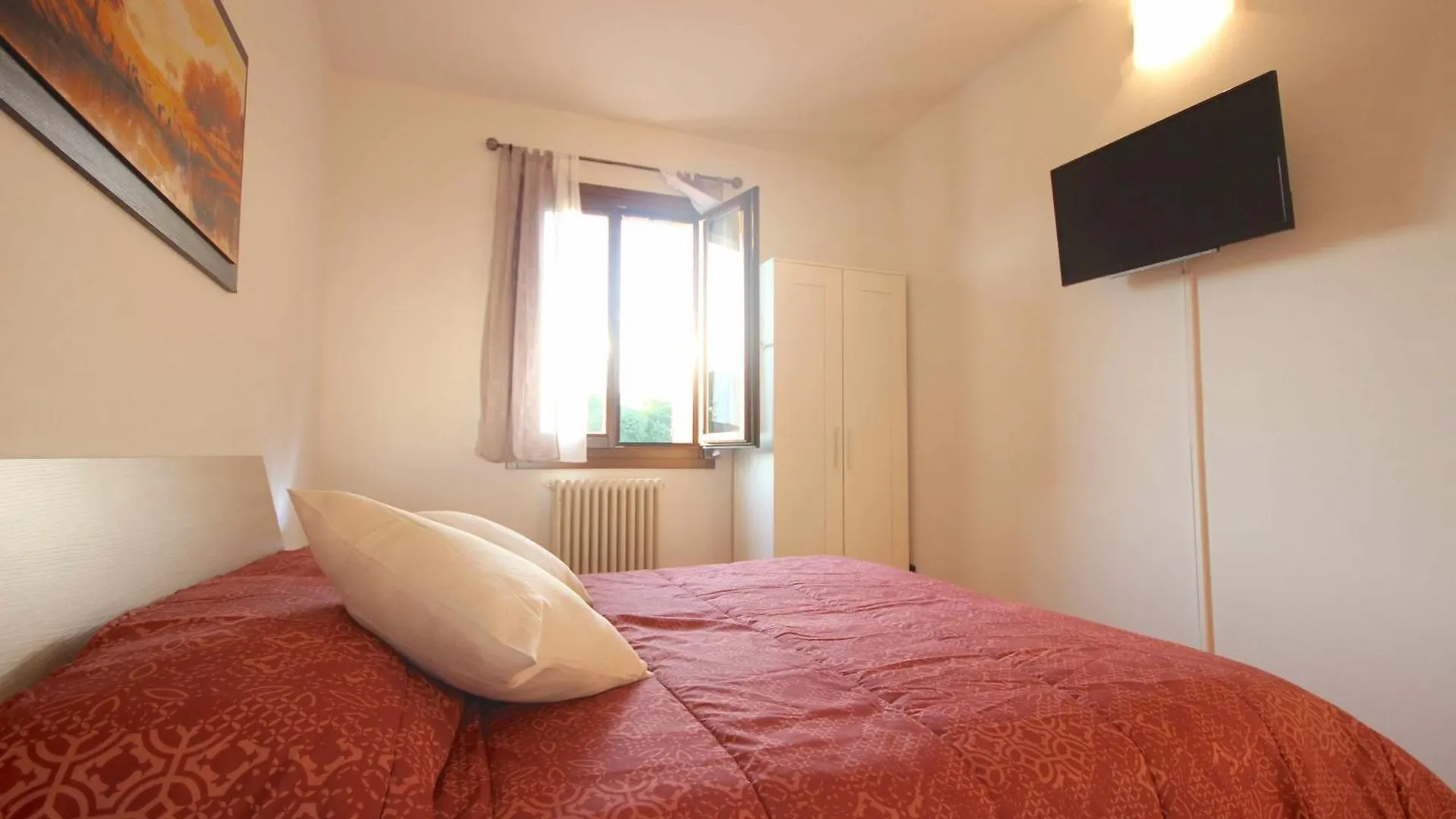 Case Vr Holiday Simba Verona
